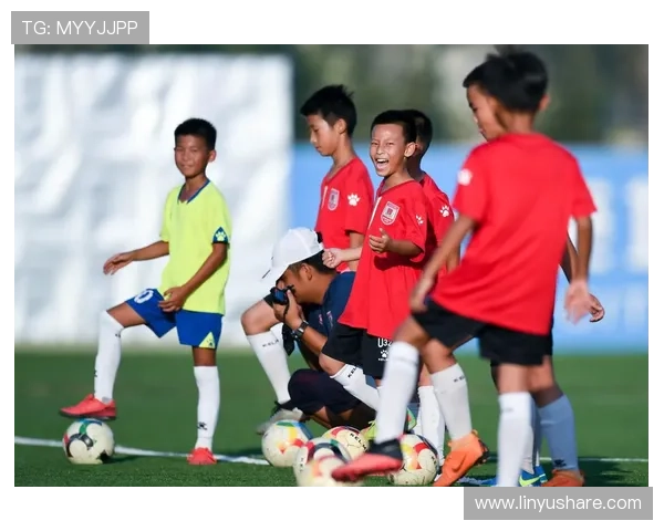 以足球青训营为核心推动青少年体育梦想成长之路创新实践与未来布局