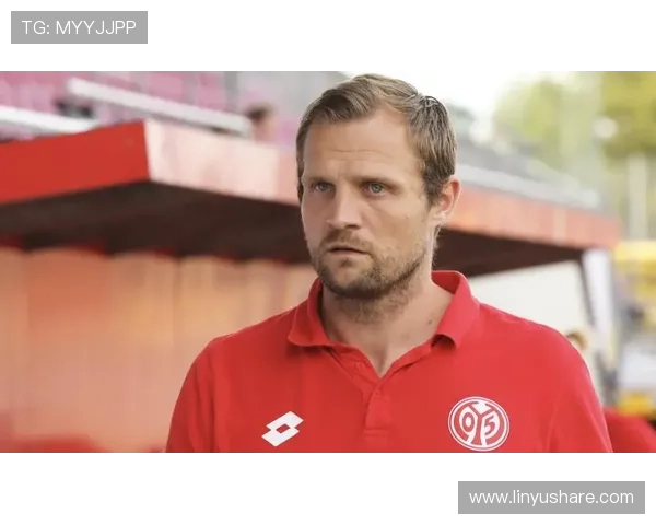 掌控攻防转换与空间博弈的现代足球比赛节奏艺术深度解析全景透视 - 副本 (2) - 副本