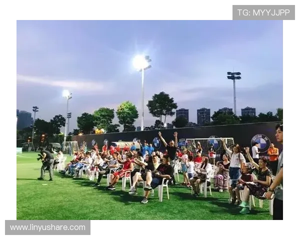 激情世界杯互动游戏盛典全民畅玩赢豪礼狂欢之夜等你来战精彩无限 - 副本 (3)